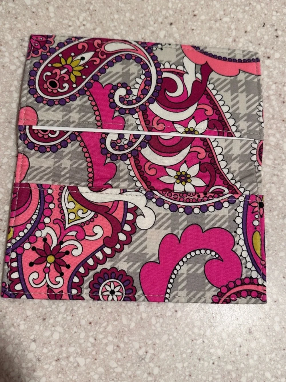 Vera Bradley "Paisley Meets Plaid" Checkbook Cover – Retired Pink & Gray Pattern - Picture 4 of 12